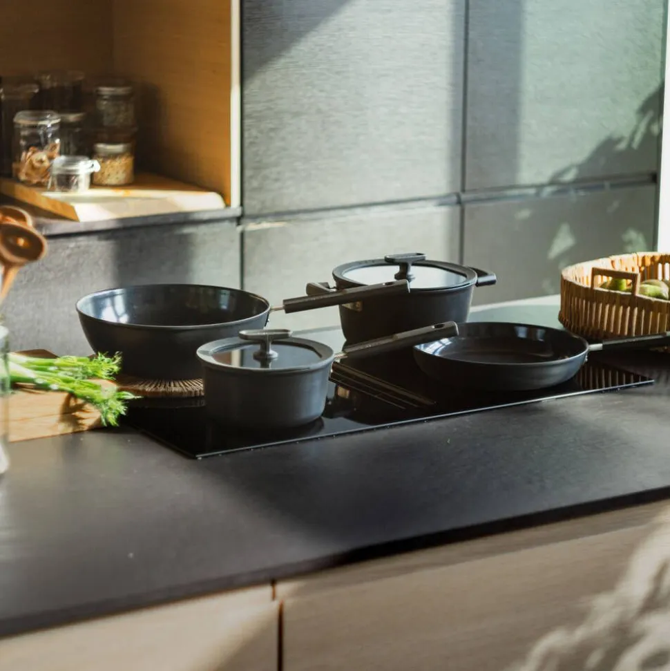 Fiskars Hard Face kasari 1,8 l kannella