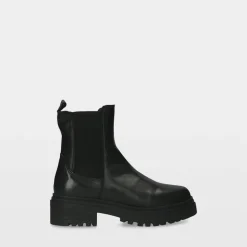 Musse & Cloud chelseat Yan NBK Black