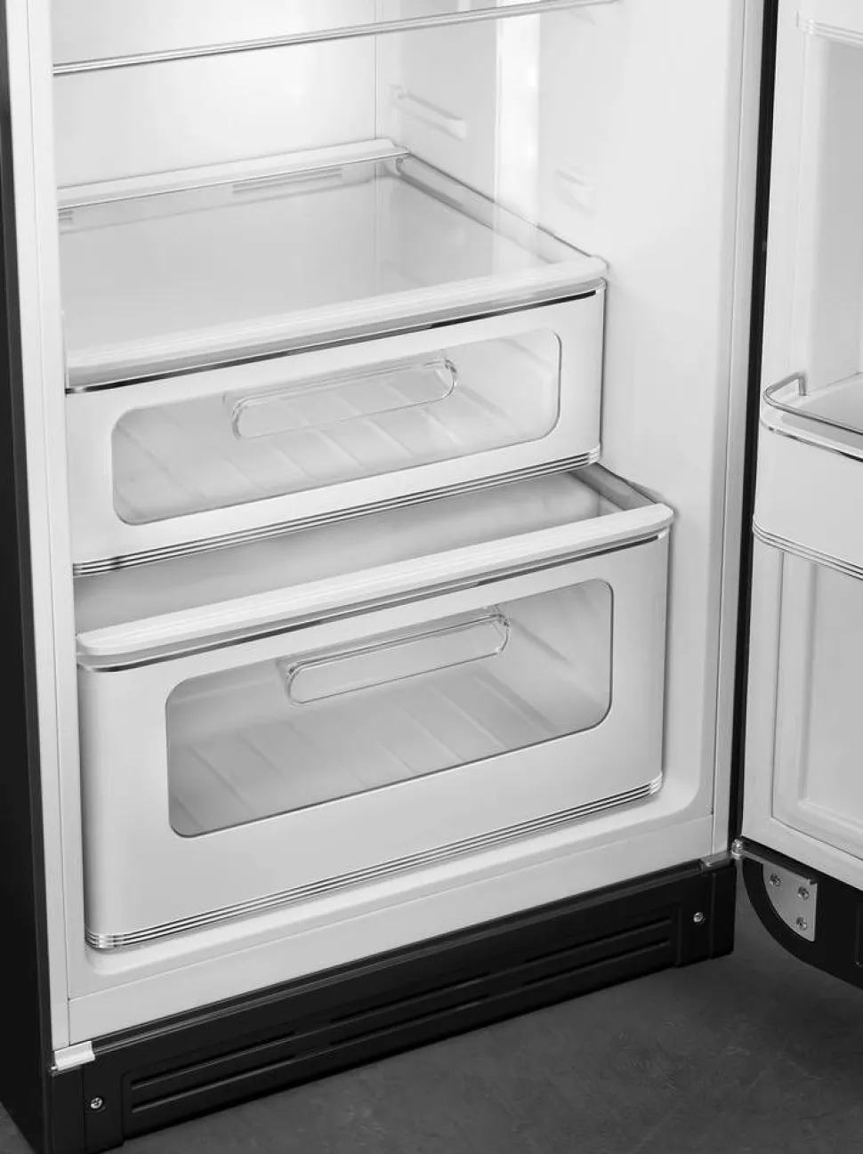 Smeg retrojääkaappipakastin FAB30RBL5 musta, oikea