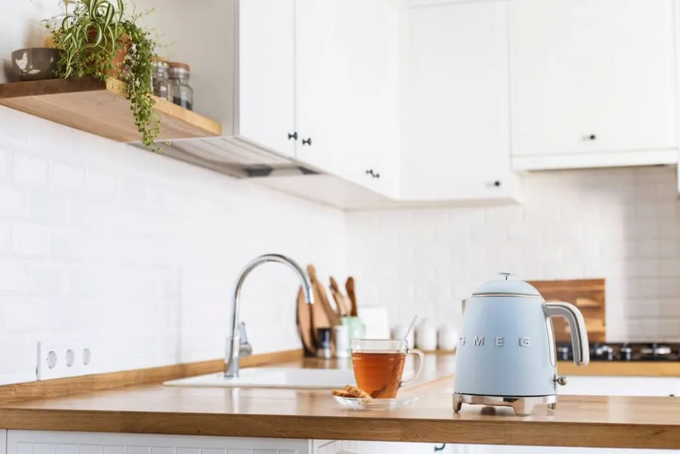 Smeg vedenkeitin KLF05PBEU 0,8 L sininen