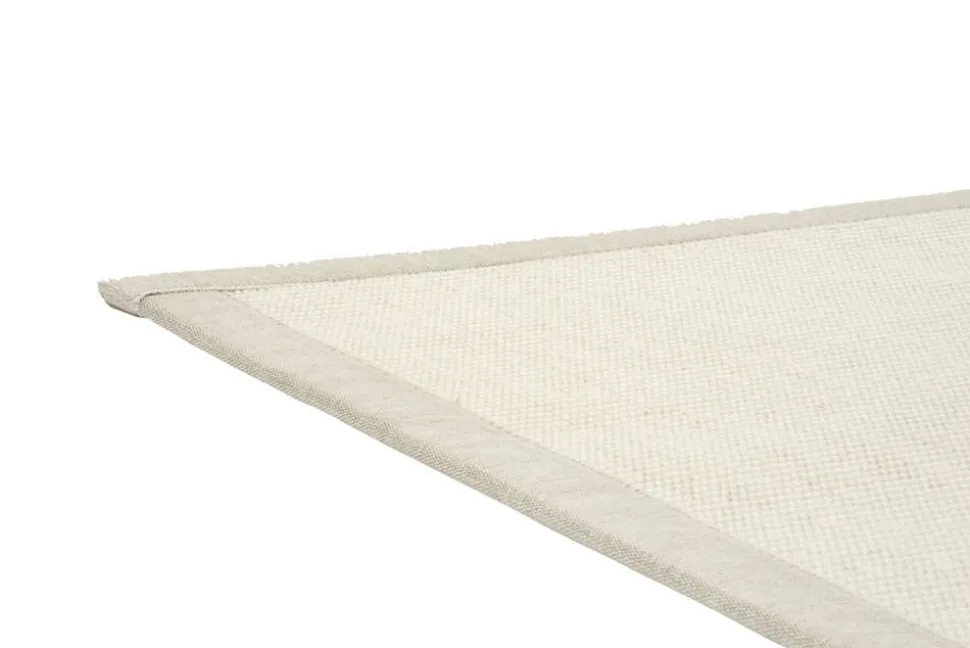 VM-Carpet Esmeralda 71 valkoinen, 80*250 cm, kantti 009 B